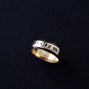 Enamel and Gold Mourning Ring     エナメル　＆　ゴールド　モーニング　リング