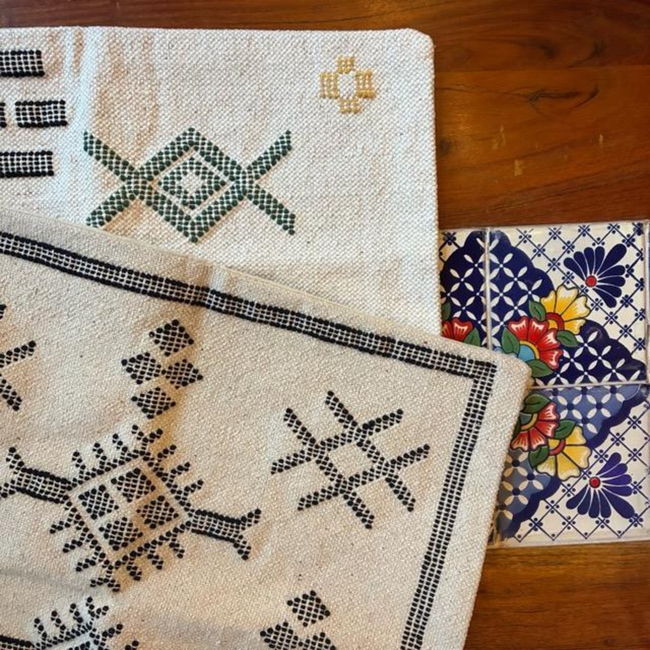 India Hand woven cushion cover　45×45cm 2type　インド　手織りのクッションカバー　全2種　ホワイト　ナチュラル　トライバル　民族　メール便　