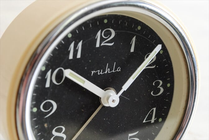 旧東ドイツ製 ヴィンテージ RUHLA 手巻き 目覚まし時計 ゼンマイ式