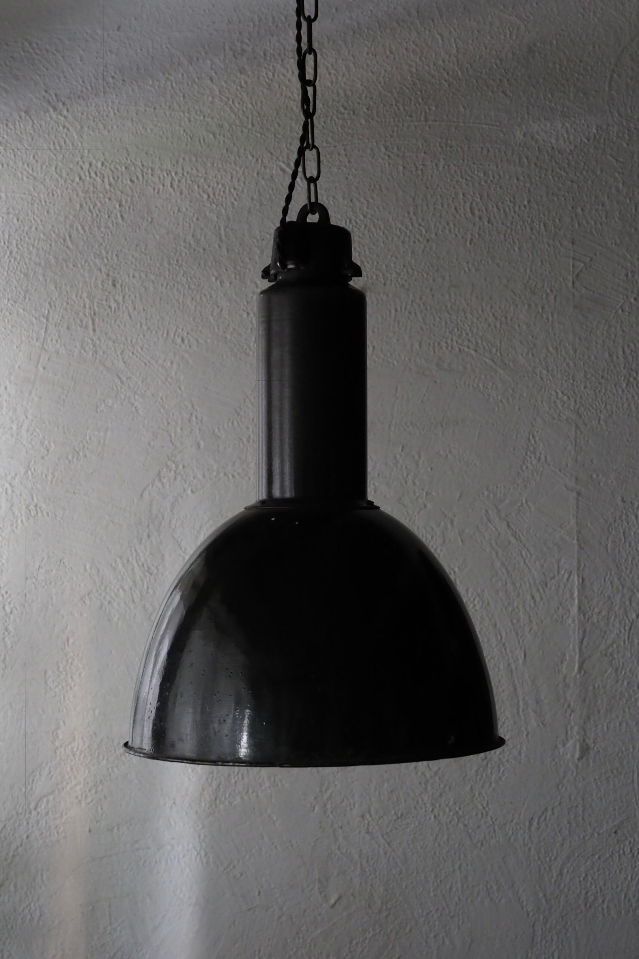 Pendant lamp/Lipa イギリス　ビンテージ　インダストリアル インダストリアル”Lipa”ランプ No.2-vintage pendant lamp