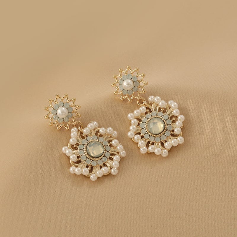 Pearl & Crystal Sunburst Dangle Earrings S0234