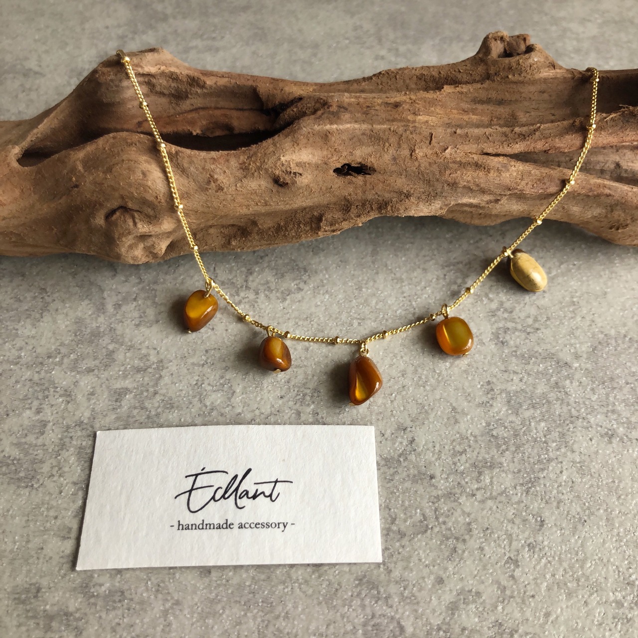 [全2色] シェルネックレス　［beige / brown］