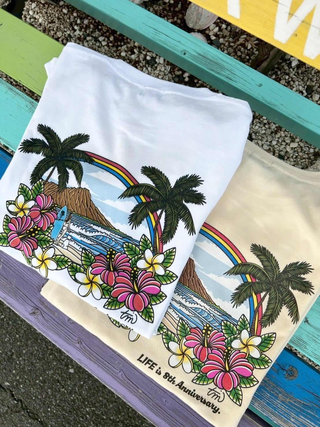 LIFE is × TAMOコラボ フルカラーロンT ￥9,900(￥10,890)