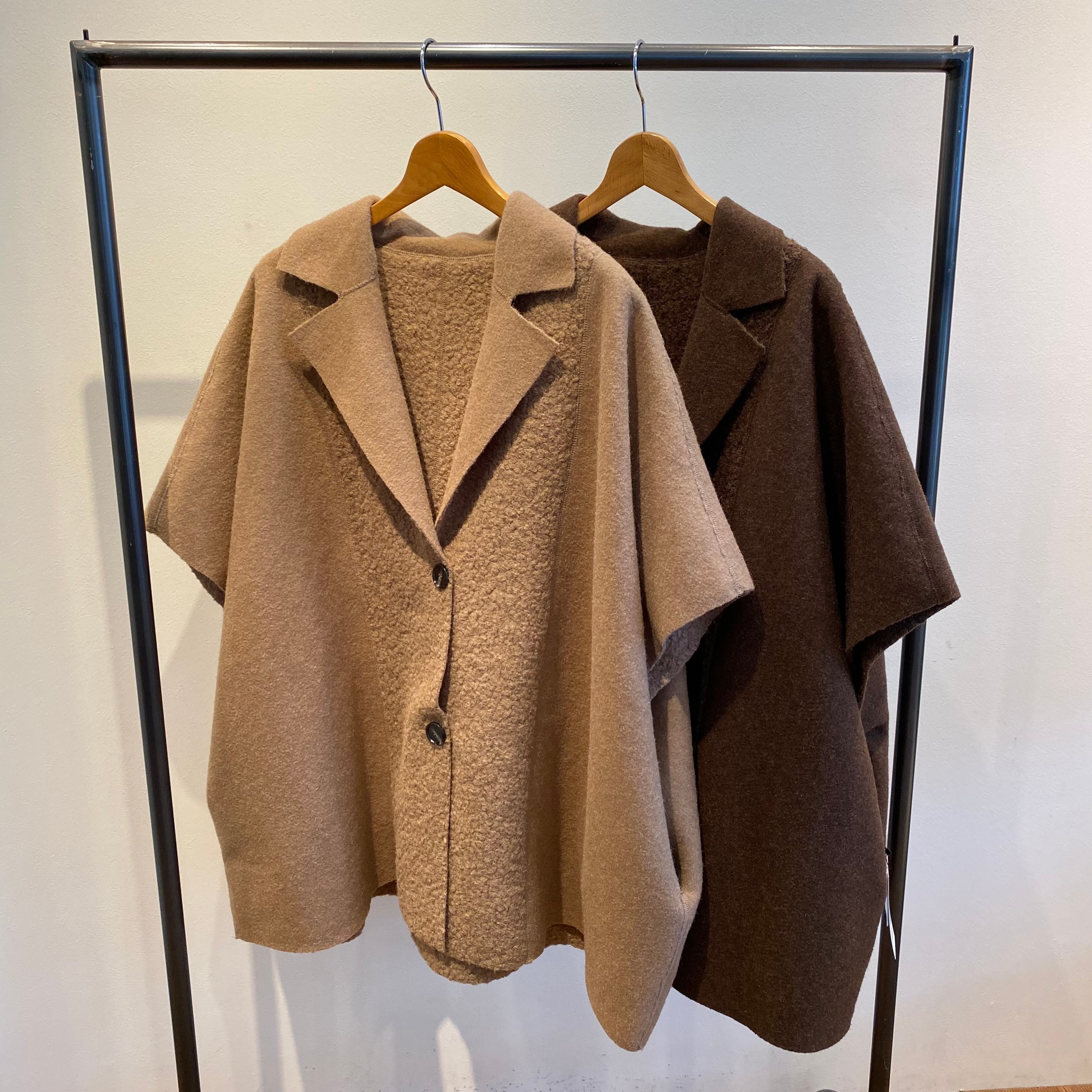 あゆです　　シニカル　リバーシブル　ニットポンチョコート CYNICAL / ボアスライバーニット リバーシブルポンチョ 552-94054