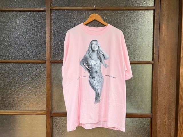 MARIAH CAREY OFFICIAL MERCH HERE FOR IT ALL I DON'T CARE TEE (BABY PINK)