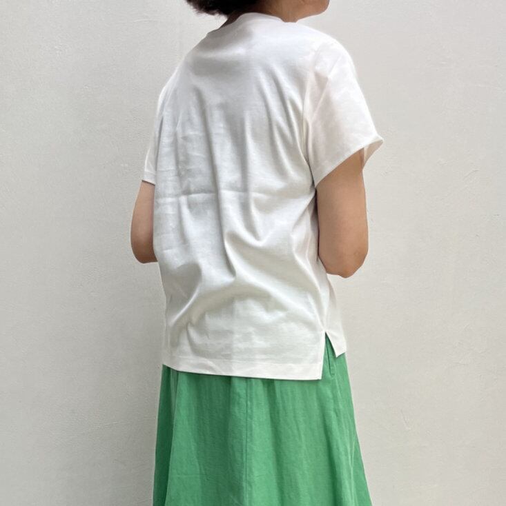 QTUME(クチューム)半袖 ロゴTシャツ 620-25137 ホワイト | diagrande