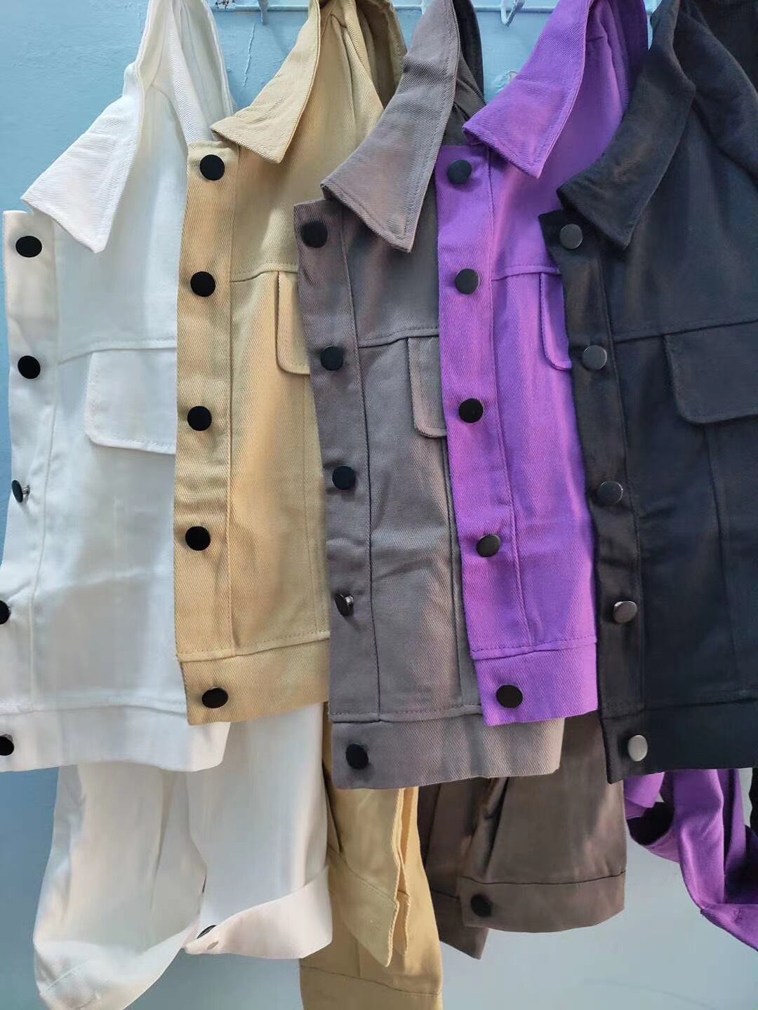 カジュアルミリタリージャケット