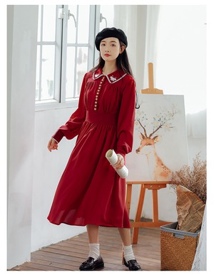 ロング丈ワンピース 可愛いワンピース 刺繍ワンピース レディースファション S M L 折り襟 長袖 着痩せ 合わせやすい レトロ レッド 赤い Elegant