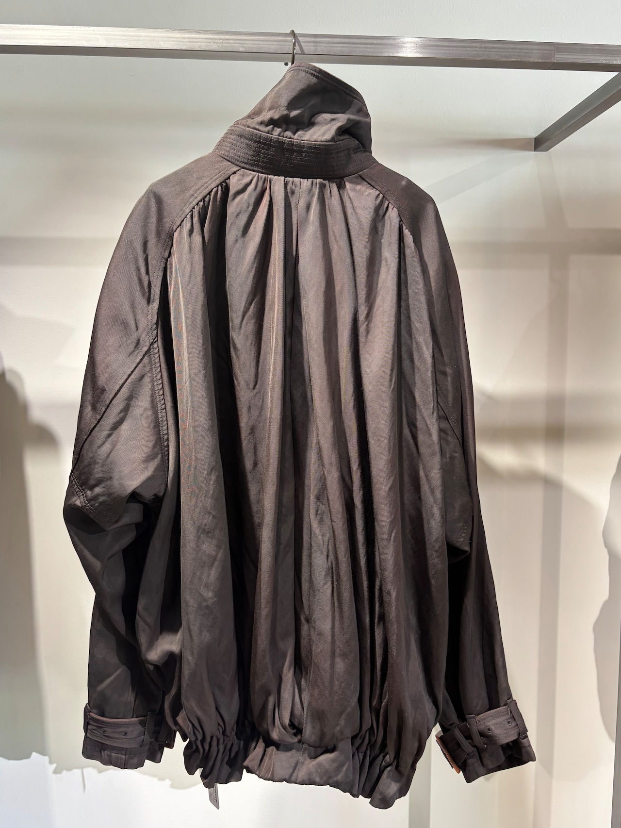 【26AW | WOMEN】MUKCYEN ムッシャン / ブルゾン / pigment washed double breasted gathered M269BL01 - 4