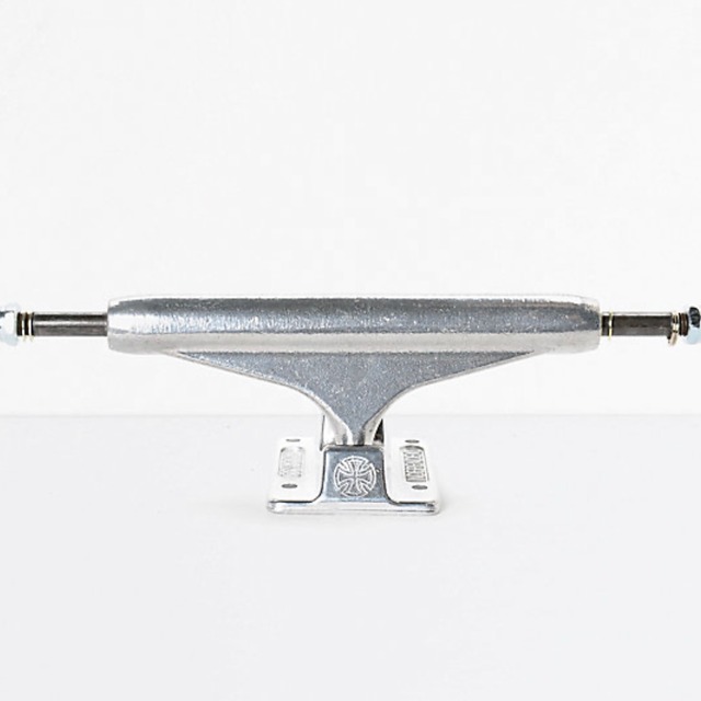 スケートボード トラック Independent Stage 11 Forged Hollow 159