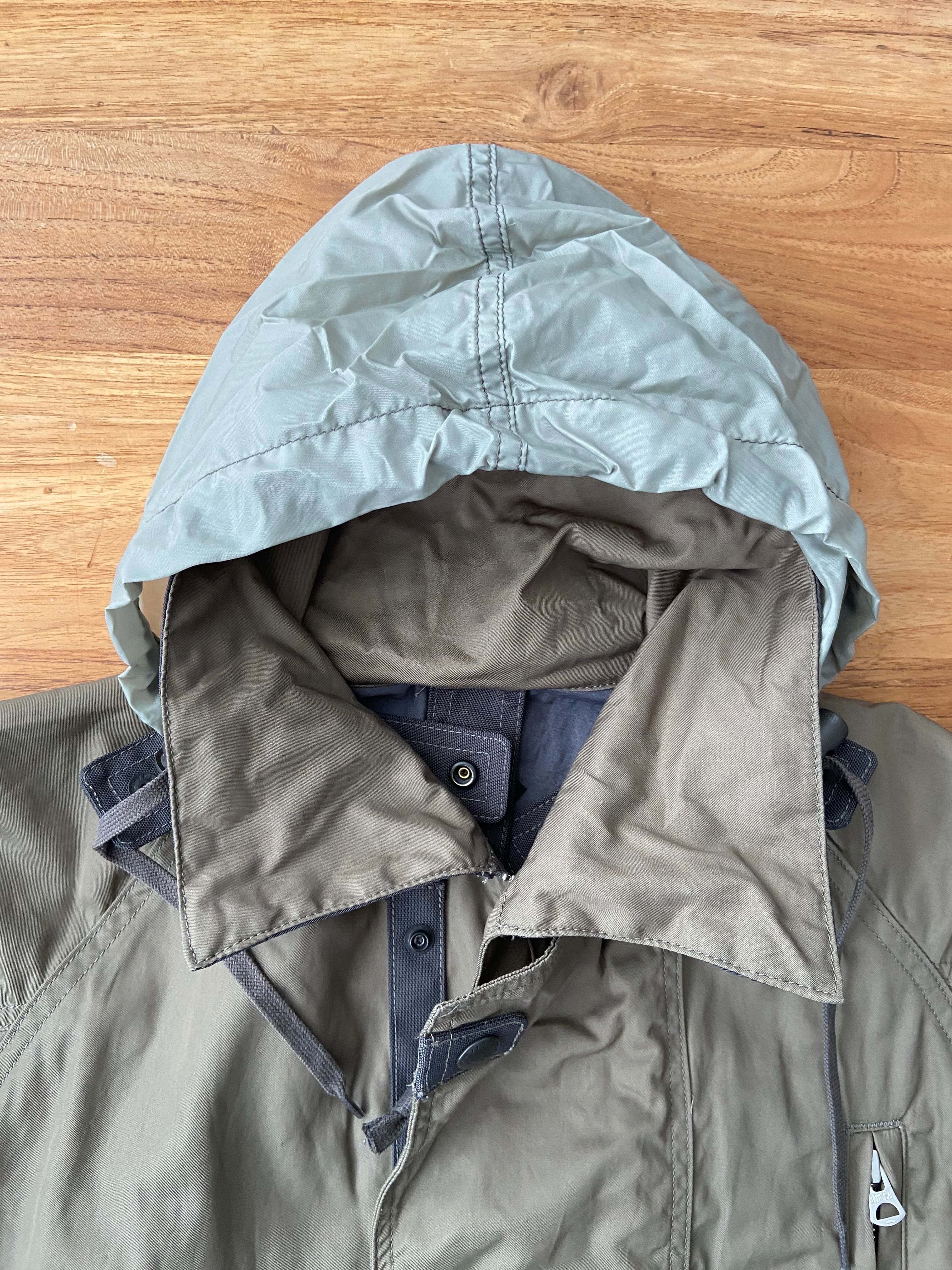 THE CORONA UTILITY / CJ052 / TREK TRAVELER / HIGH DENSITY