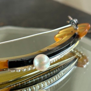 アンティーク！鼈甲に芥子パールの和デコなブローチ