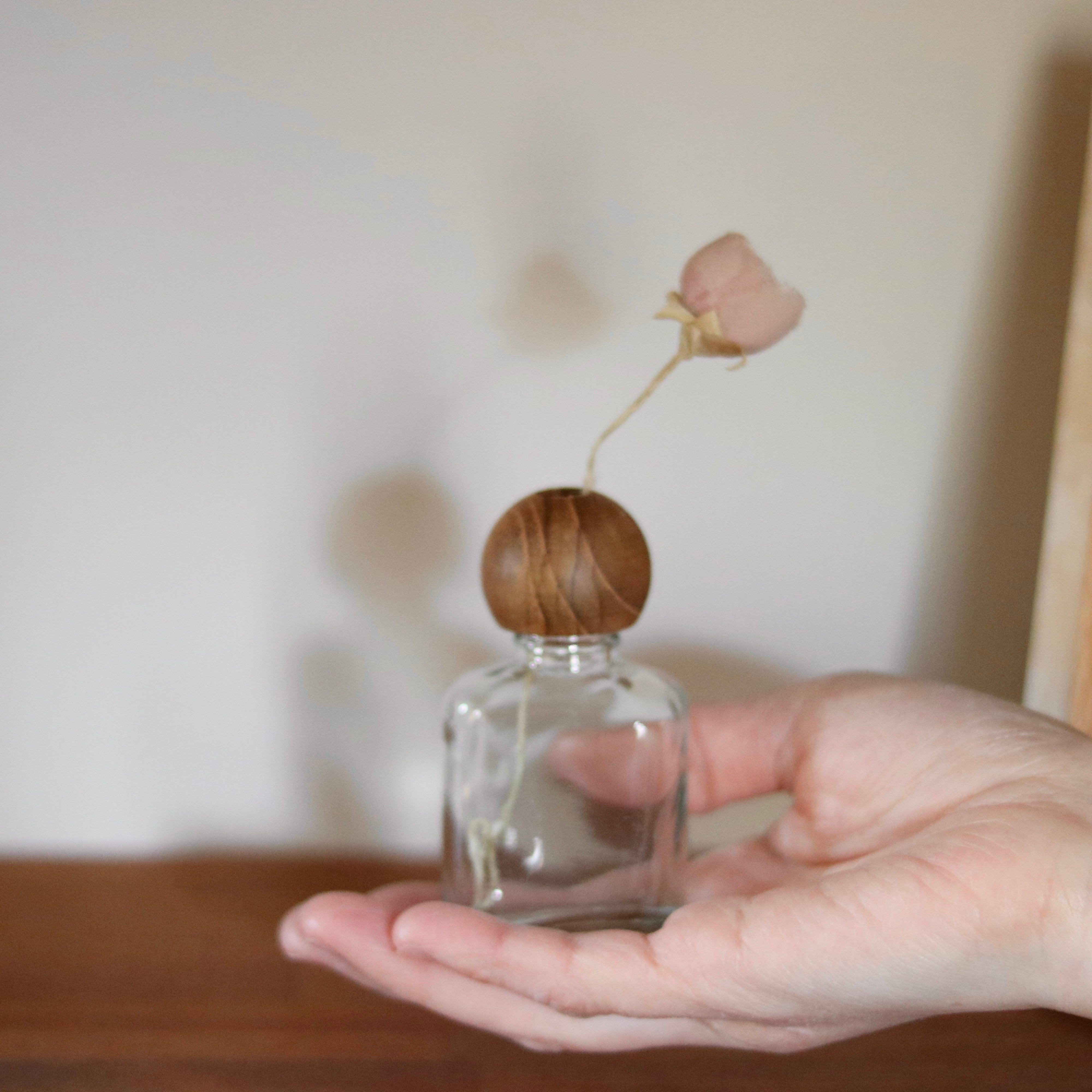 Co-Labo チーク 木と硝子のフラワーベース（S） | Zakka so-la