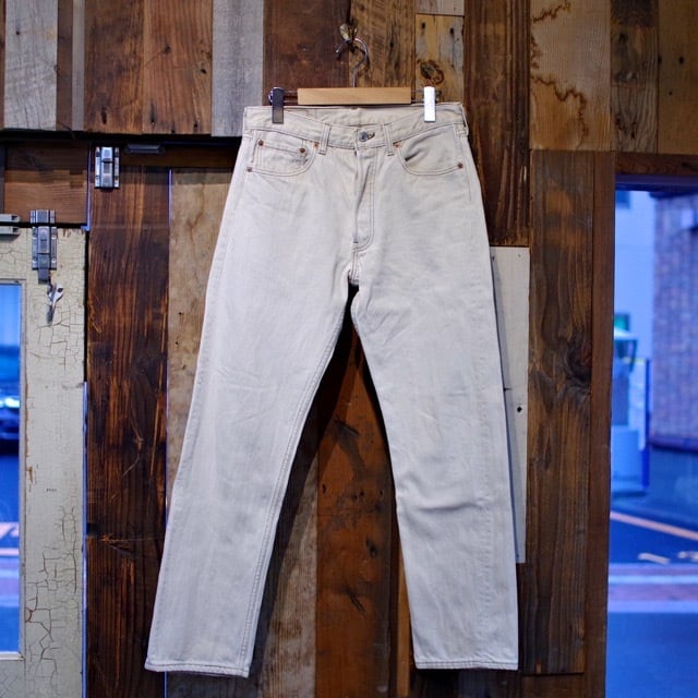 90s made in USA cream beige levis501