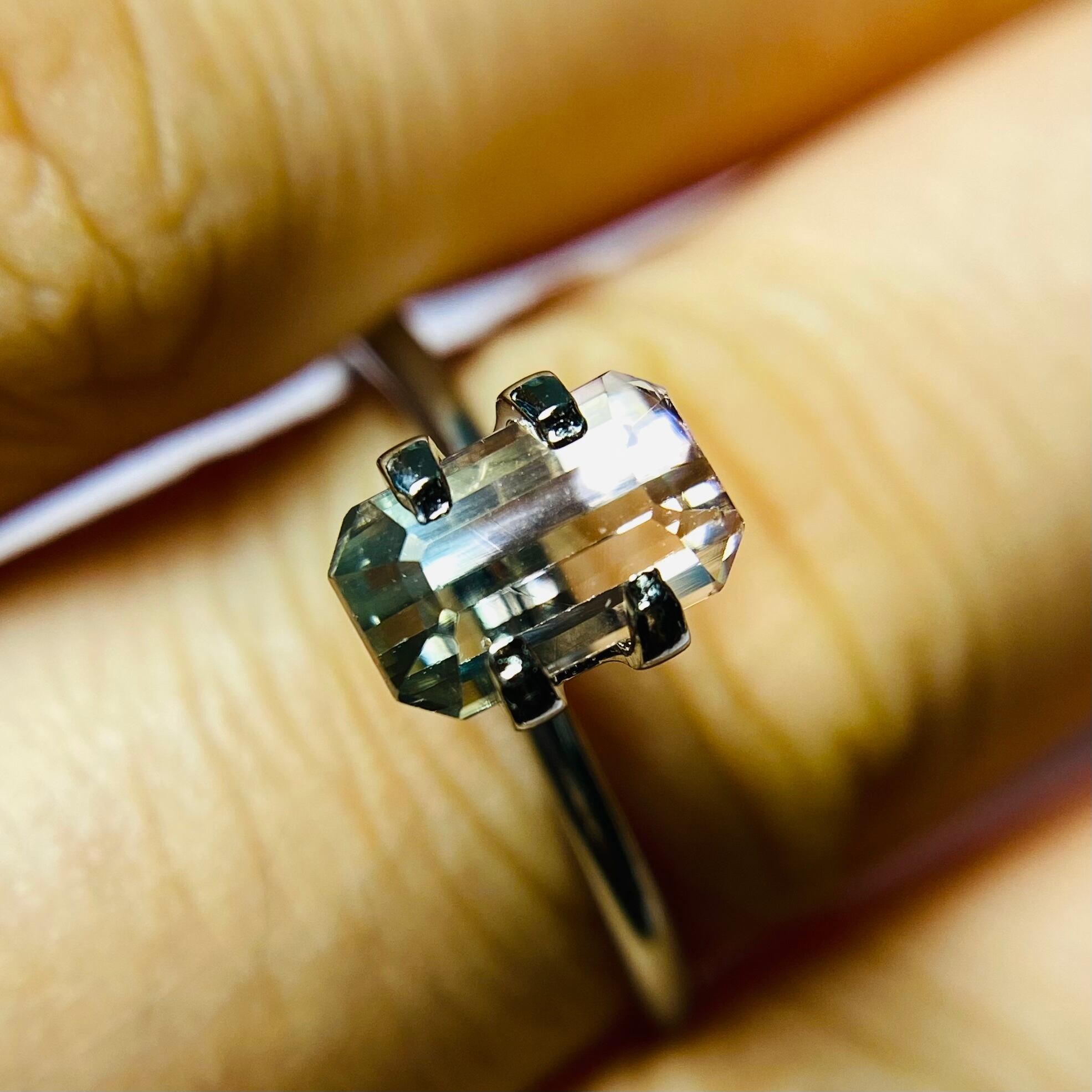 キキラ○ バイカラートルマリン