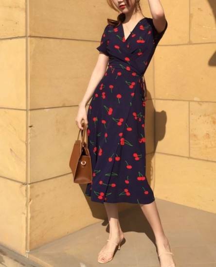 リゾート ミモレ丈 ワンピース 大きいサイズ レディース チェリー柄