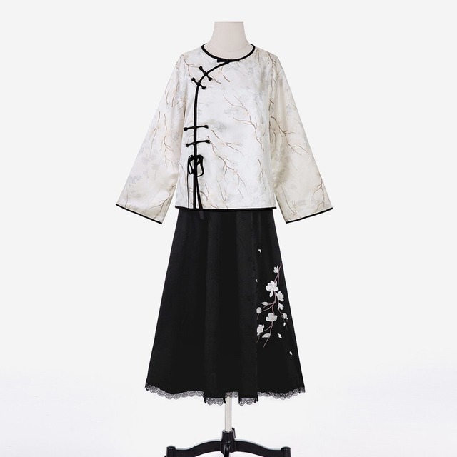 チャイナボタン刺繍 セットアップ｜中華風トップス＆スカート 大人チャイナロリィタ