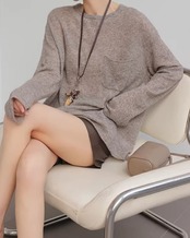 Long Sleeve Wide Hip-Length Knit Top L0045