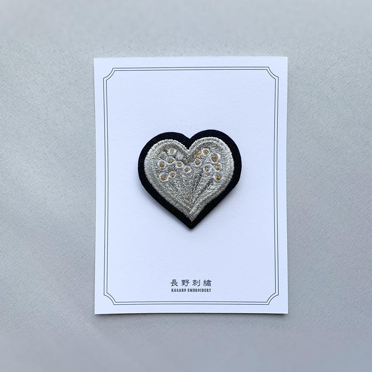 刺繍ブローチ (br-172)3色