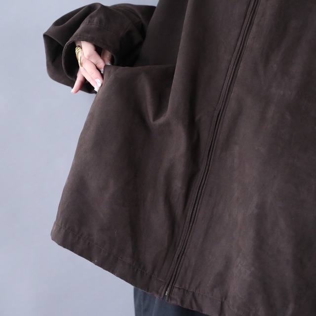 XXX super over silhouette fake suede zip-up blouson