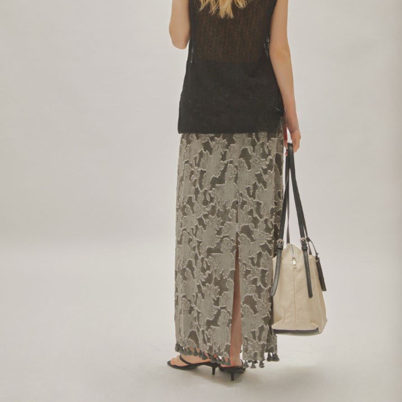 Snake Pattern Tassel Long Skirt  T4627