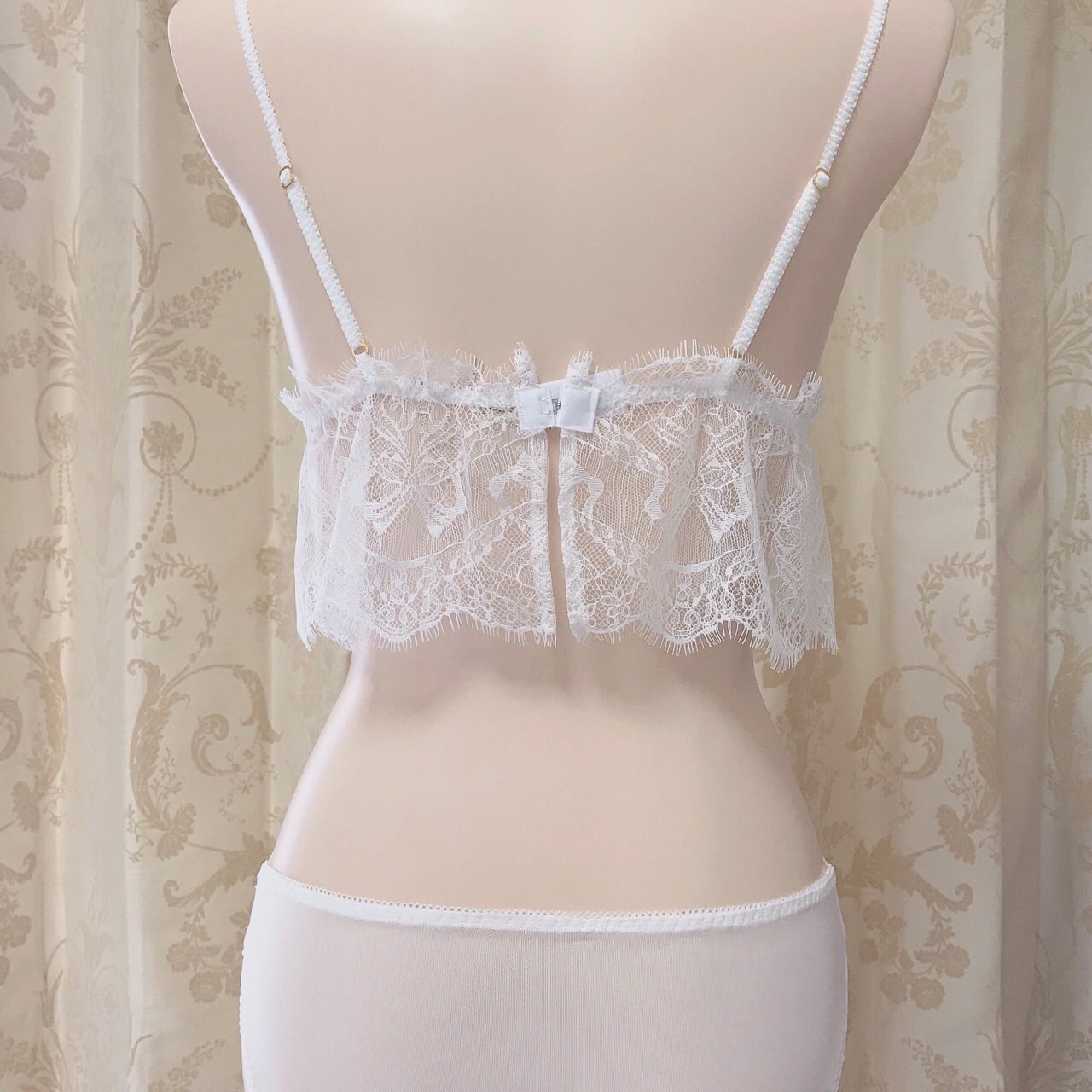 「innocent」white lingerie set