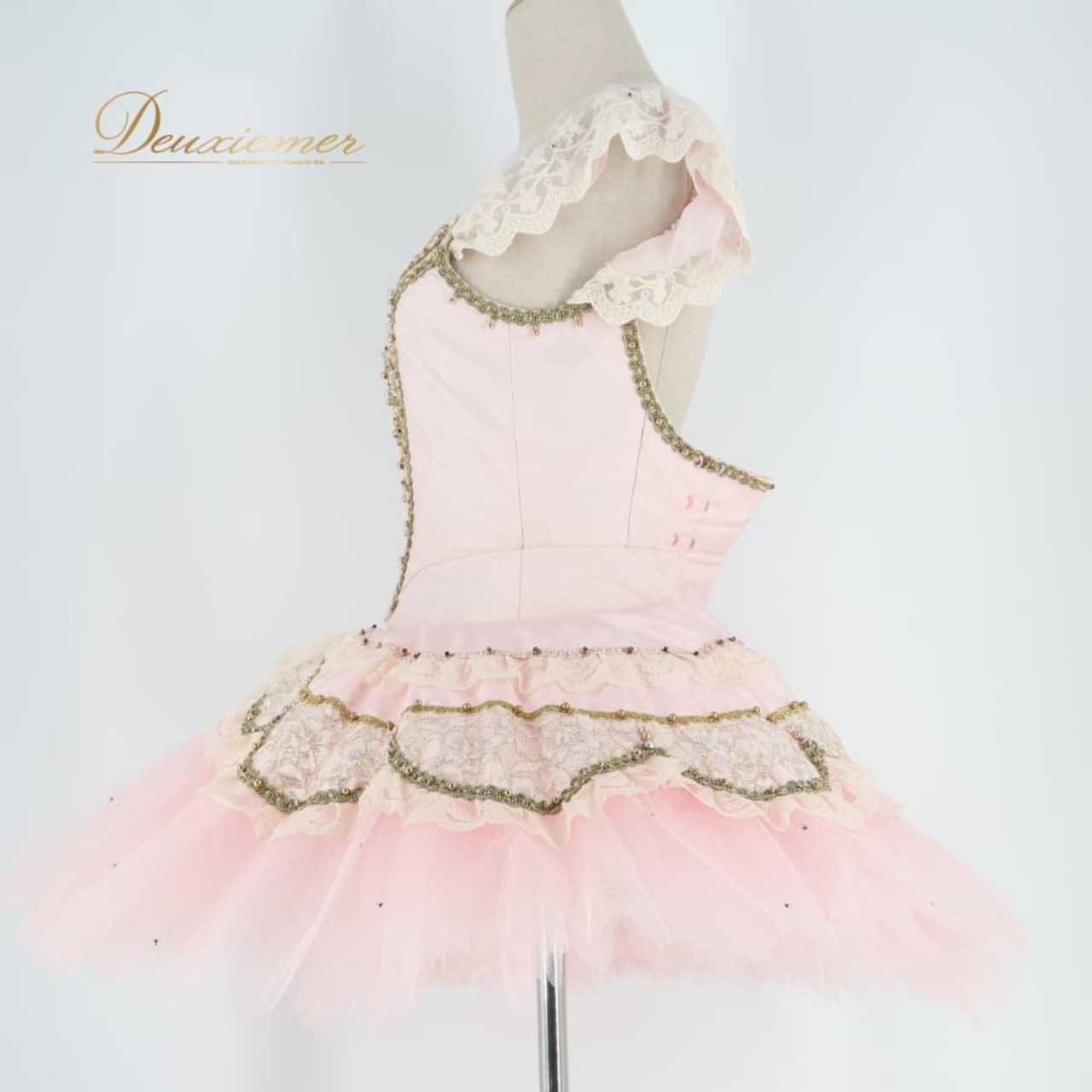 バレエ 衣装 Chacott チャコット チュチュ ピンク系 ホワイト系 ゴールド系 ピンク クリーム アイボリー 白 フリル レース ダンス 発表会 コンクール ジュニア 子供 高級感 かわいい 舞台衣装 可愛い おしゃれ エレガント 日本製