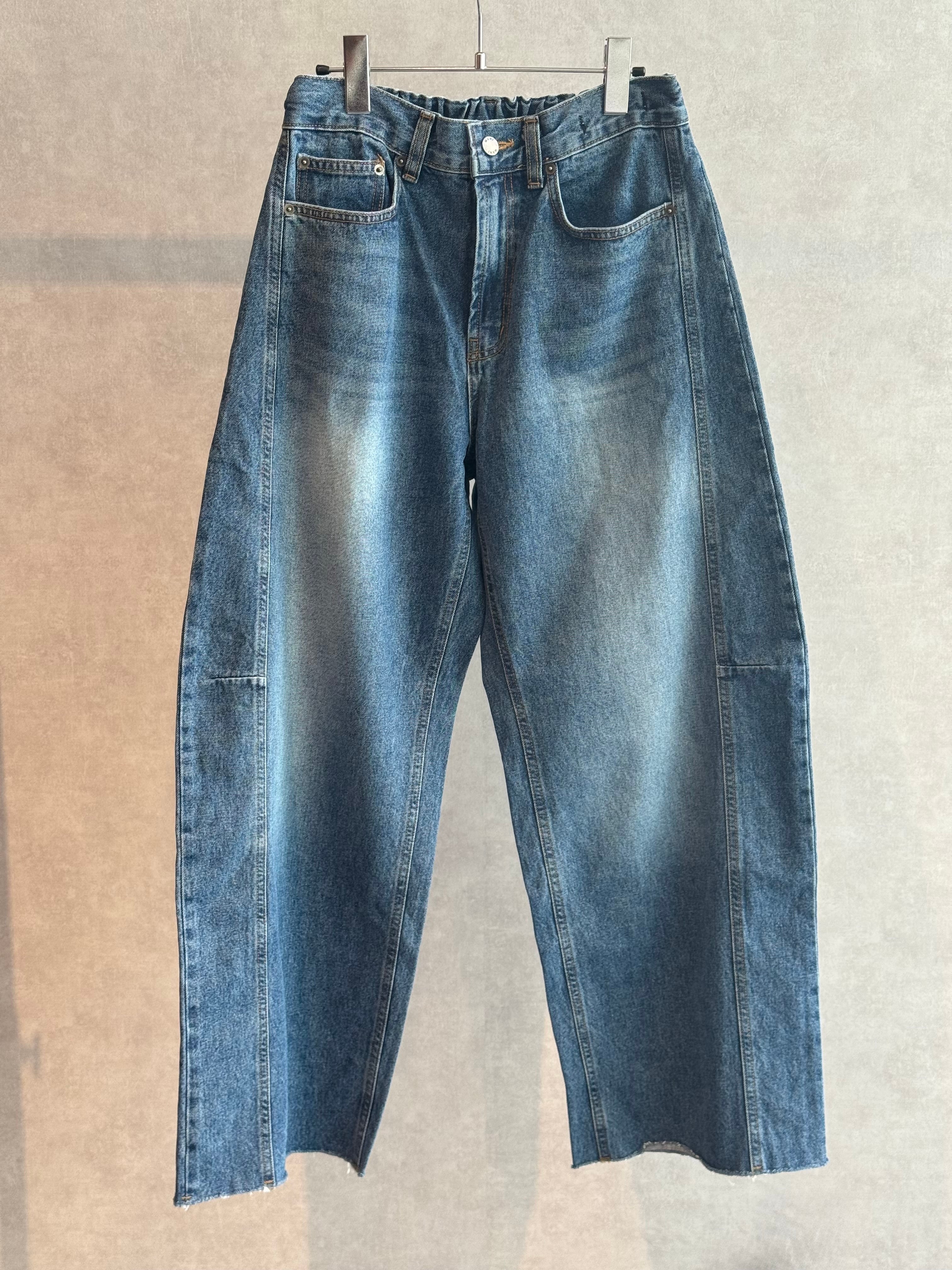 barrel leg cut-off denim