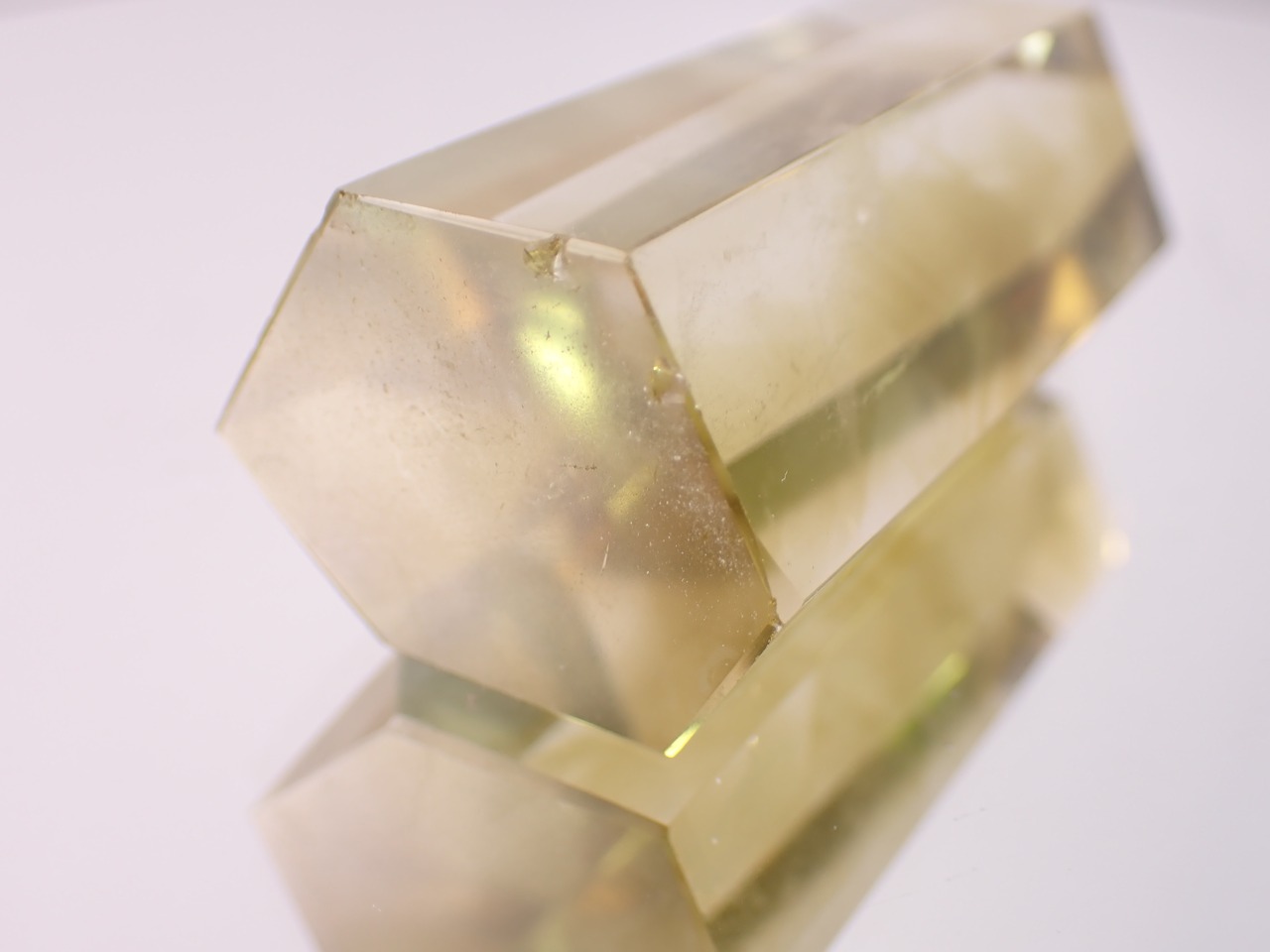 レモンクォーツ　オベリスク/シングルポイント　48.2g　[D2-10]