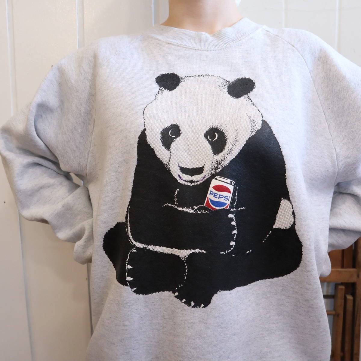 90s gray×black panda print sweat [l-3980] | Fizzvintage