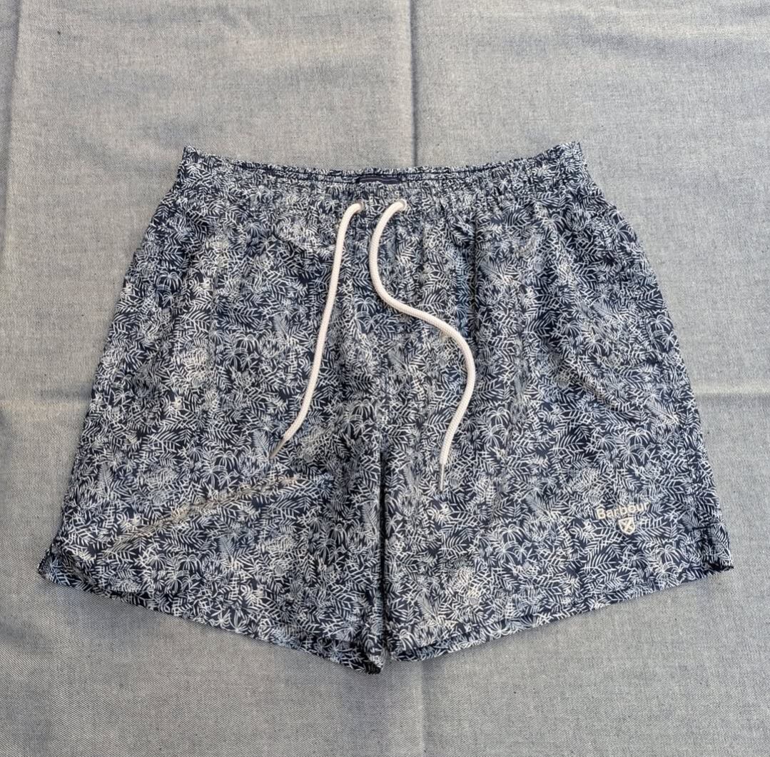 barbour nylon swim shorts 小岩店