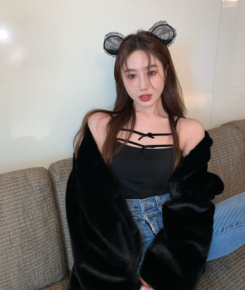 ブラックリボンショートスプリングサマーシャツ トップス 春物 夏物 ブラックストロベリース52445016578