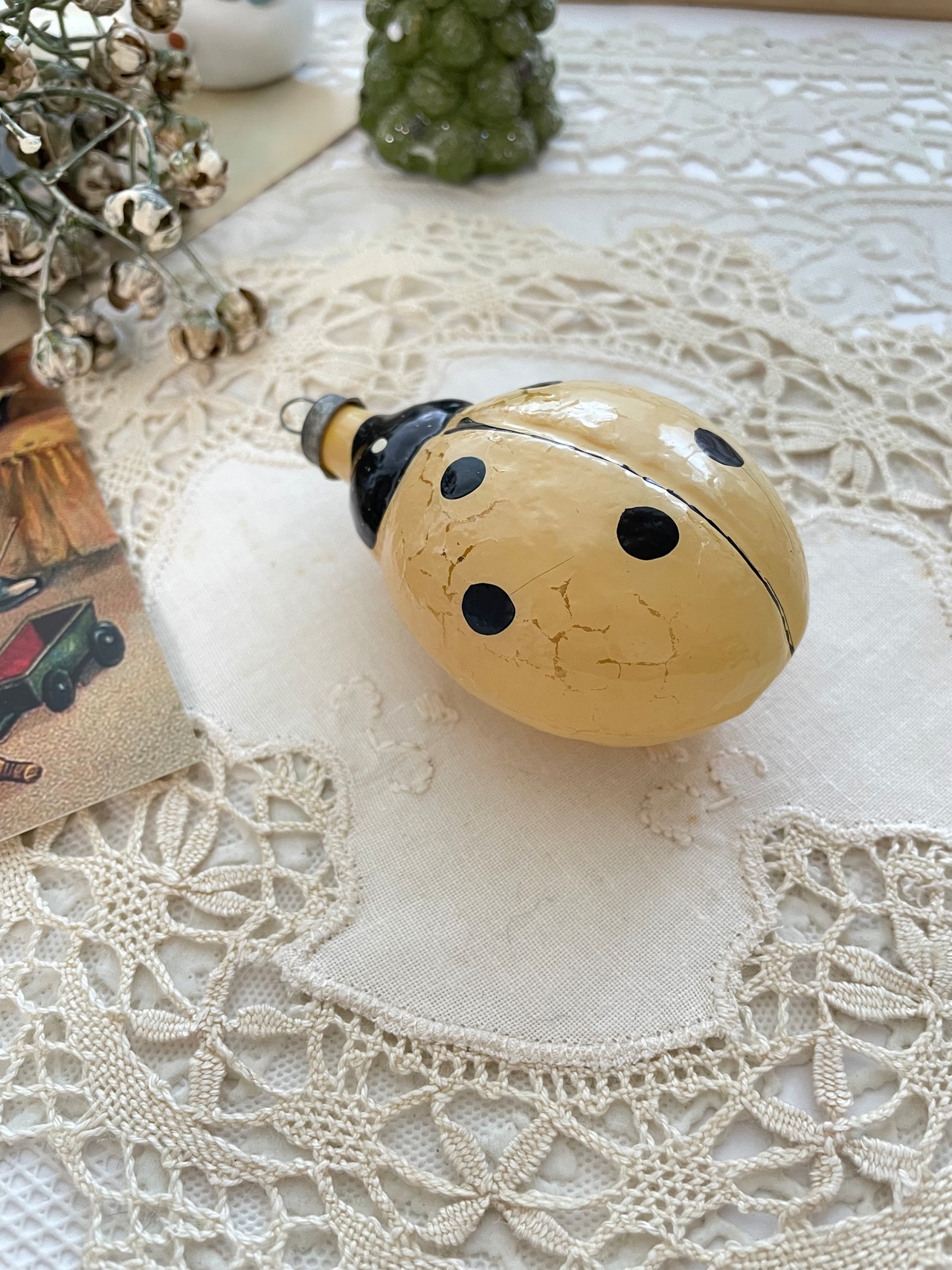 ヴィンテージガラスオーナメント❁⃘*.ﾟ黄色てんとう虫さん | nya_nyashop