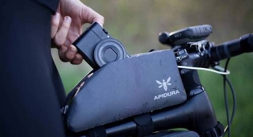 APIDURA　アピデュラ エクスペディション・トップチューブパック　ラージ　１L