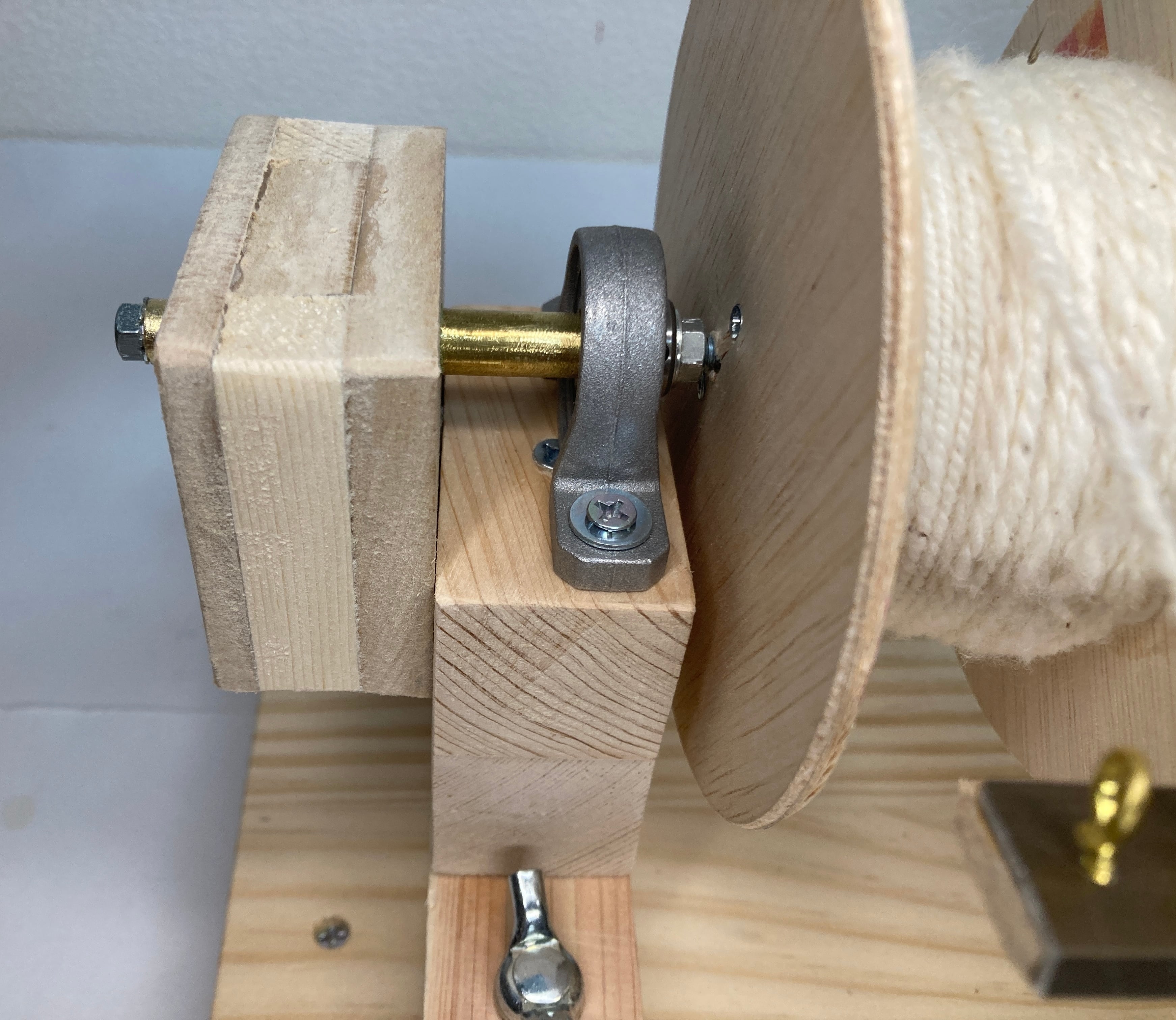 フライヤー式撚糸機 | KARAKURI ONE