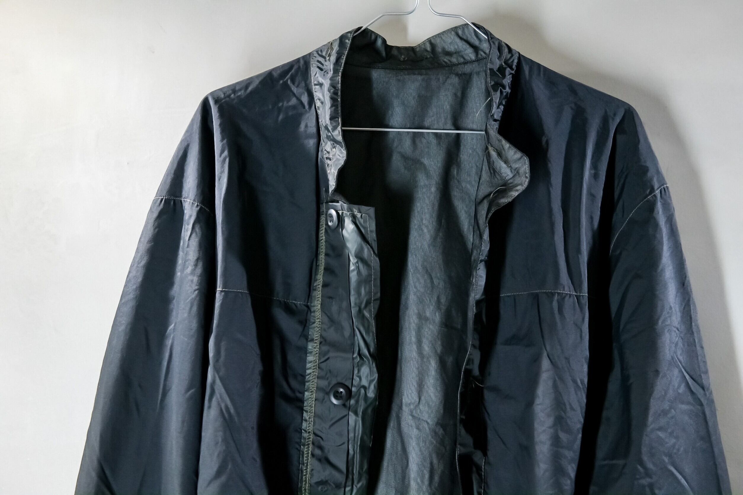 オランダ軍 ゴアテックス オーバーダイ ライナー パープル Dutch Army GORE-TEX Over Dyed Liner オランダ軍 ゴアテックス