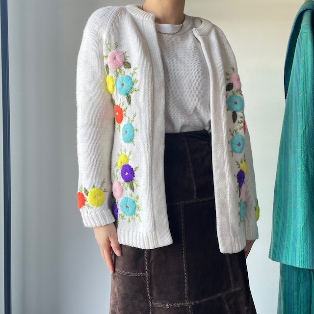 flower embroidery knit cardigan