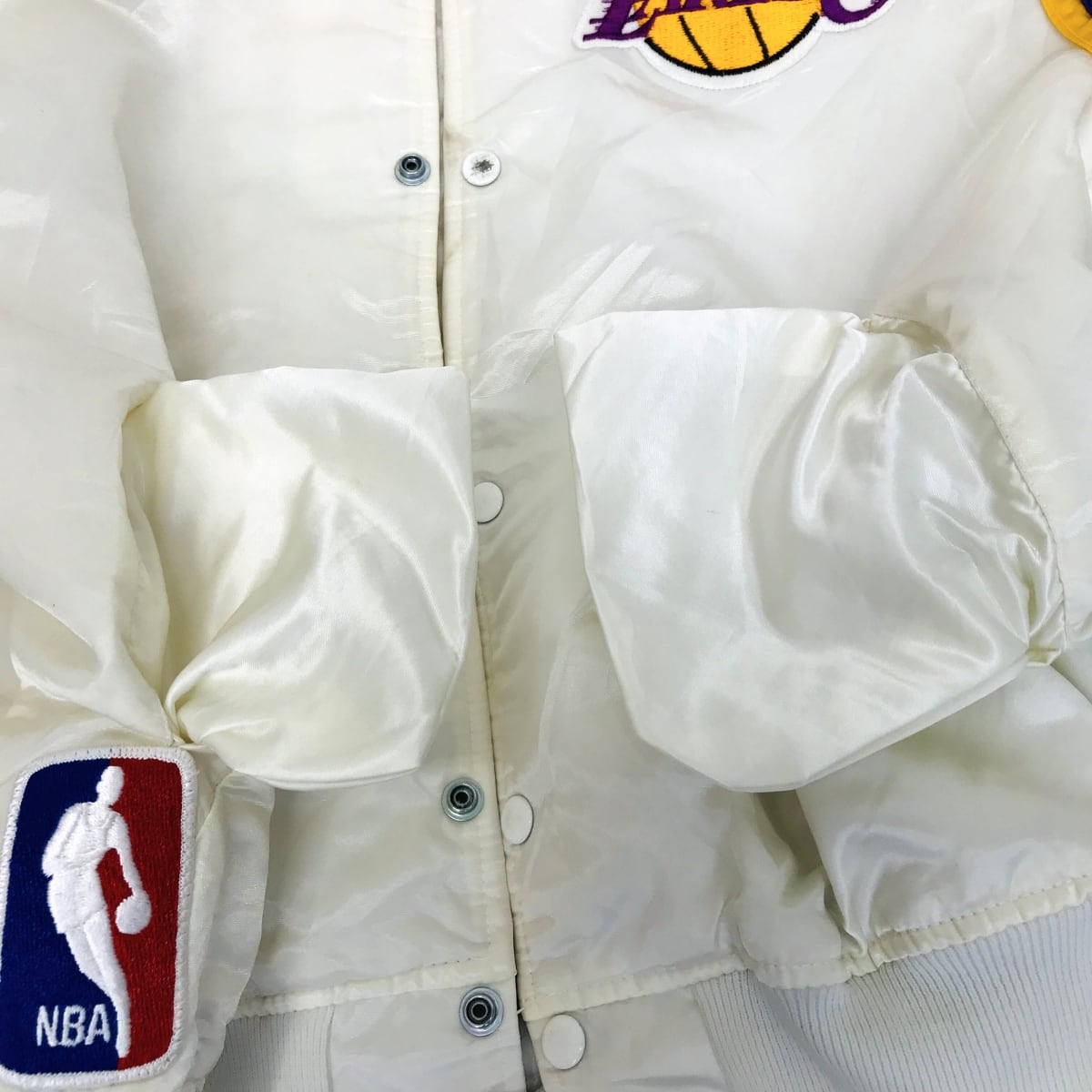 マジェスティック　NBA LAKERS スタジャン