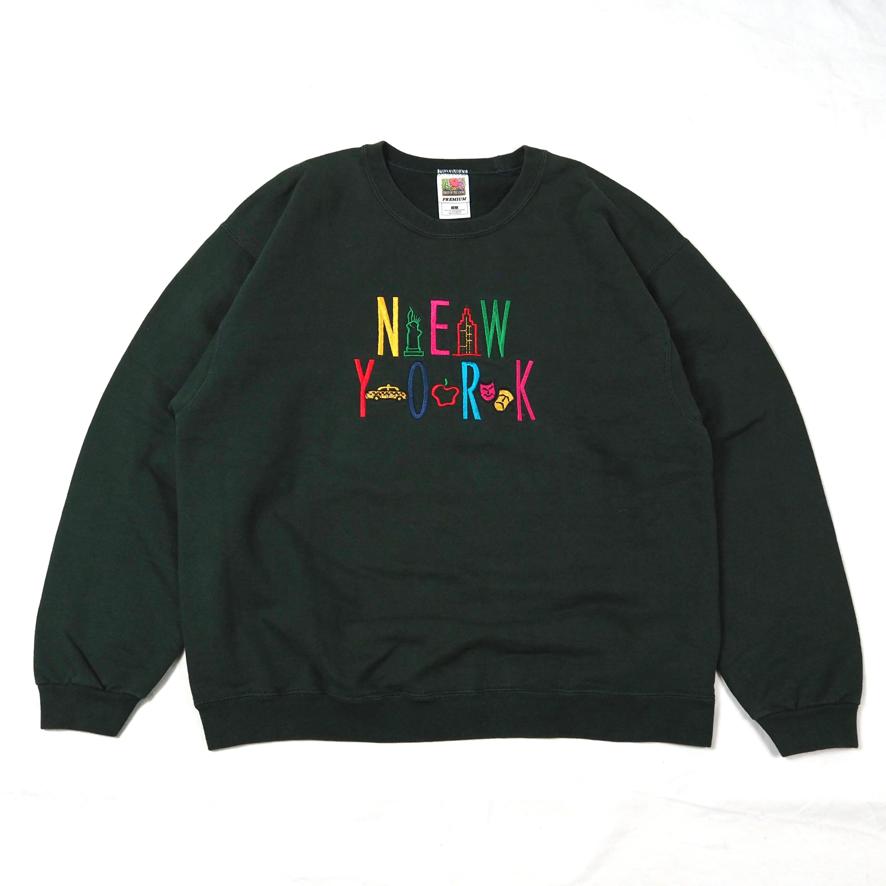 90's NEW YORK souvenir embroidered sweatshirt L/dark green