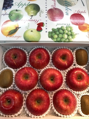 【リンゴ】青森県産りんご サンふじ 秀品 美味しいリンゴ 果物詰め合わせギフト 贈答用