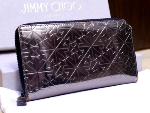 2017★JIMMY CHOO ジミーチュウ CARNABY 男女可 ラウンドジップ レザー 長財布★ 2017SSコレクションでリリースされた星の型押しデザイン♪ 