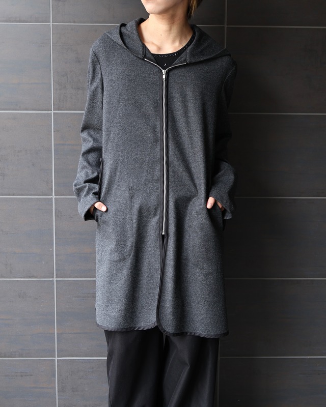 【COMME des GARCONS HOMME DEUX】zip up hooded half coat