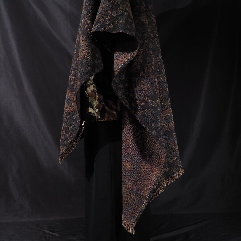 Geometric ethnic gobelin weave vintage poncho