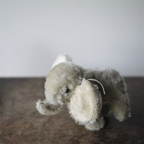 小さなぞうさん　シュタイフ　JUMBO