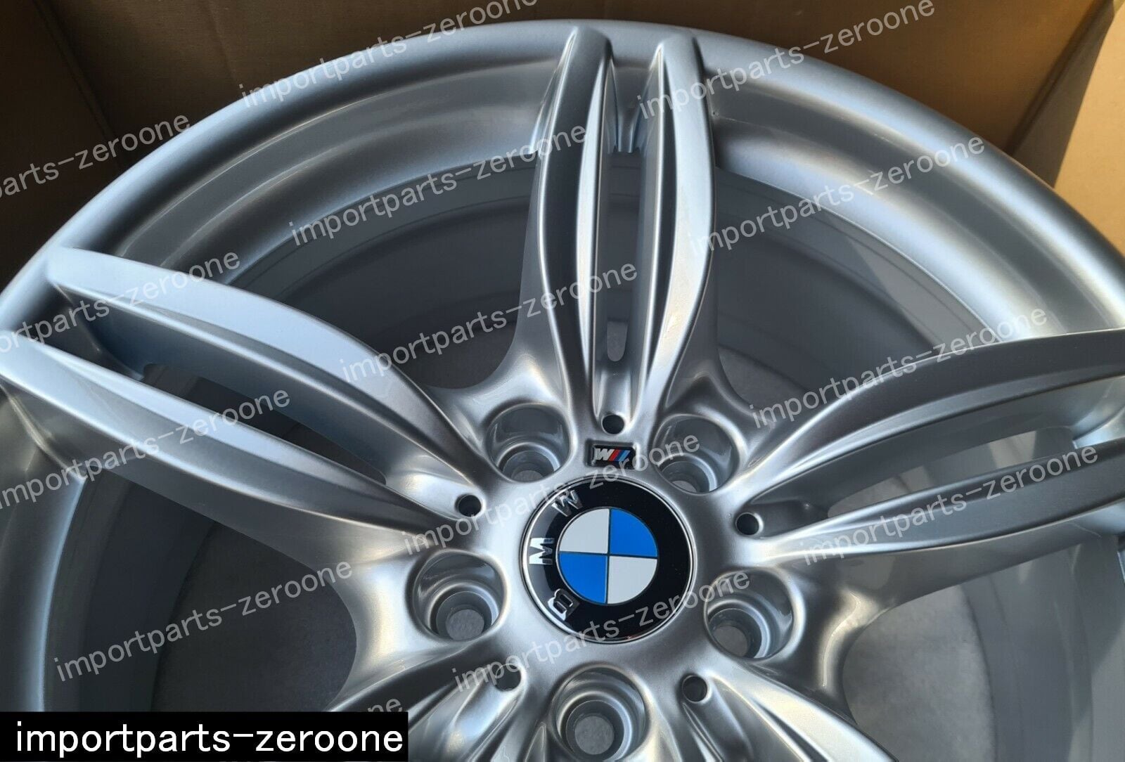 F10 5シリーズ BMW 19インチ 純正 ホイール 9887BMW 8.5J⁄9J PCD120 