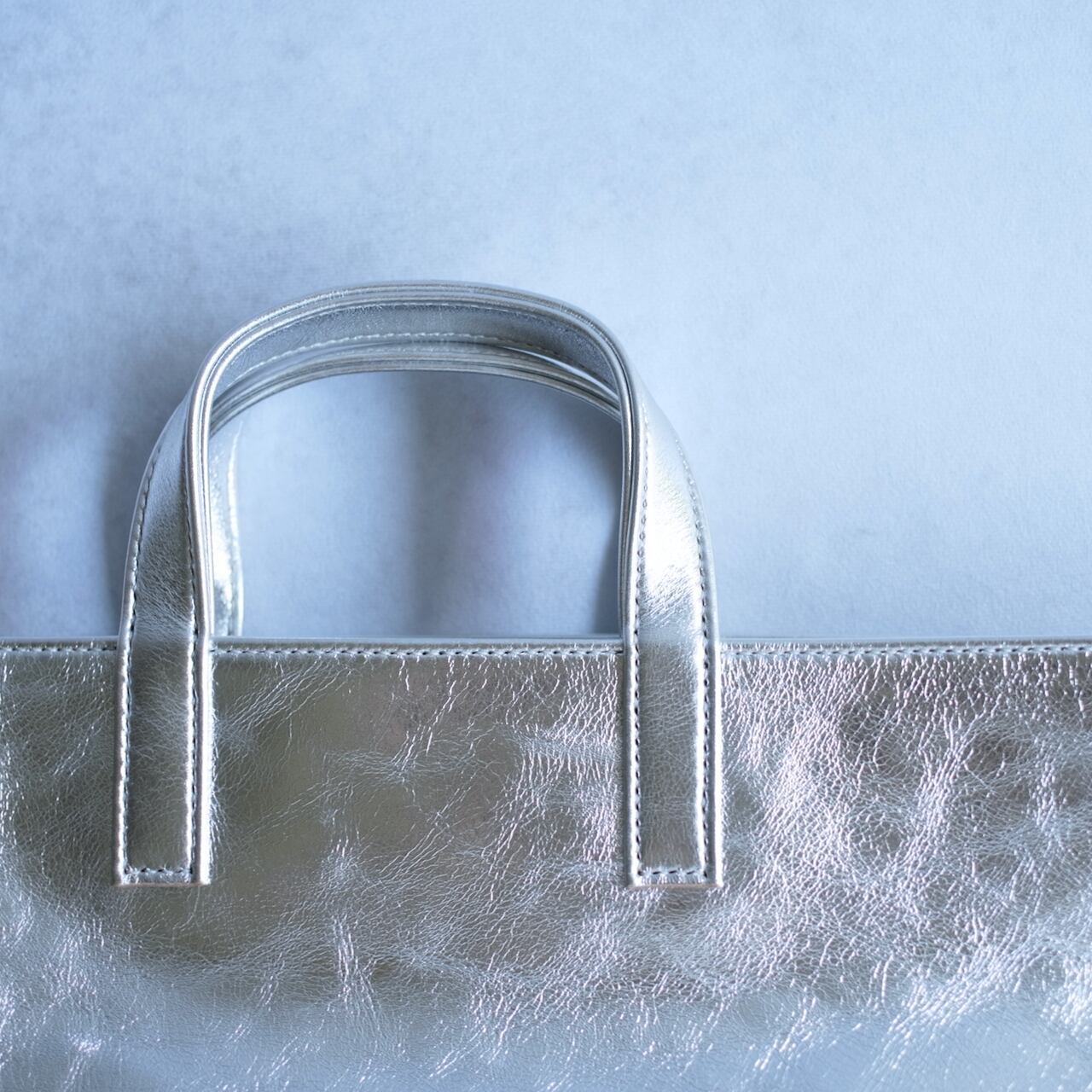 KZ TOTE BAG 02 SILVER | qan:savi