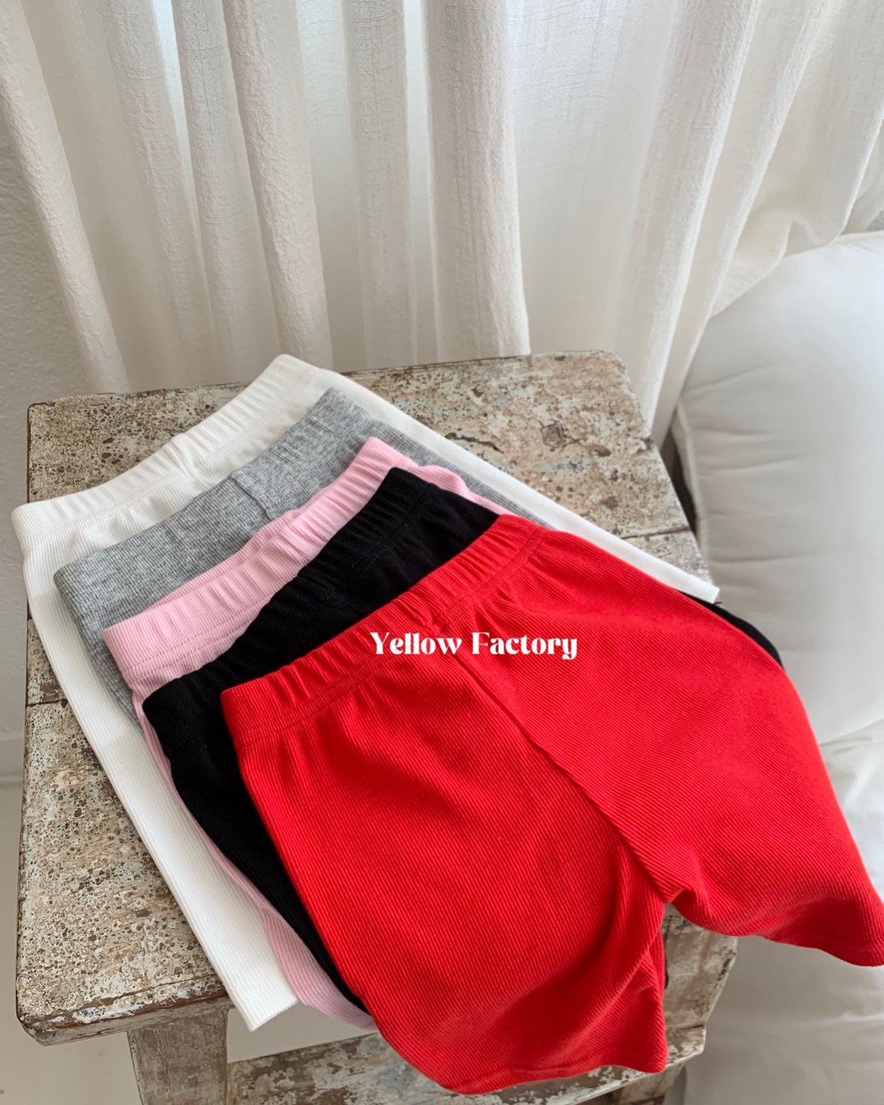 [yellow factory] Hey Leggings / [옐로우팩토리] 헤이레깅스