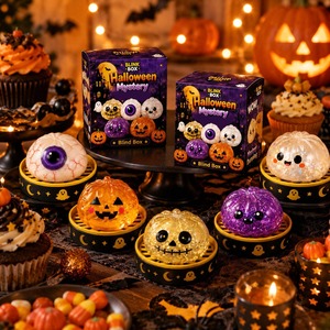 SNSでバズり中！ランダム1個 ハロウィン 幽霊 肉まんスクイーズ ブラインドBOX 肉まん スクイーズ 低反発 もちもち 全5色 せいろ ケース付き スクイーズ玩具 ストレス解消 おもちゃ かわいい 癒しグッズ 握る やわらかい プレゼント ギフト