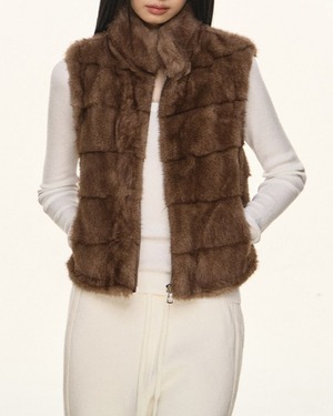 フェイクファースタンドカラーベスト 2color A0825