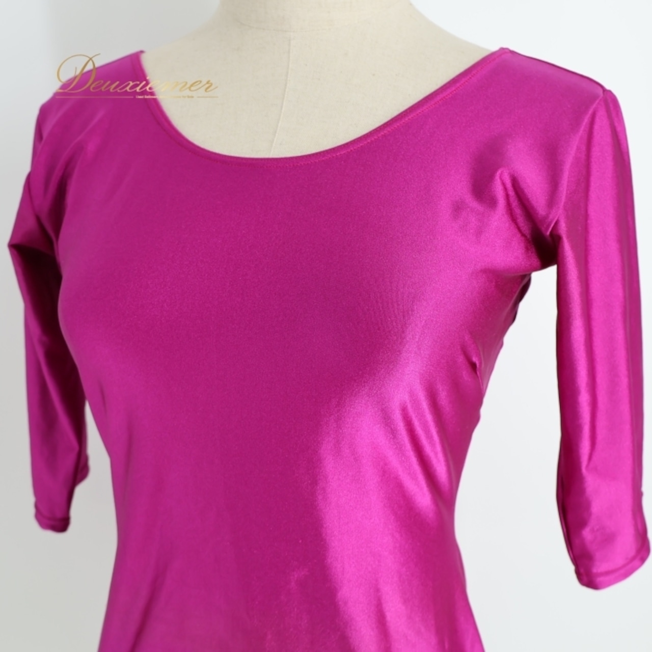 バレエ 衣装 レオタード パープル系 チャコット Chacott 無地 シンプル レッスン 練習 ストレッチ 伸縮 紫 明るい トップス 鮮やか 光沢 日本製 社交ダンス 上品 かわいい ダンス衣装 ステージ衣装